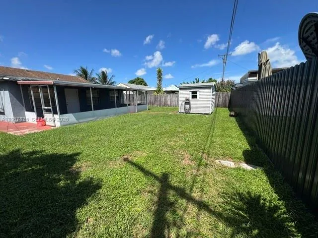740 SE 4th Pl Hialeah, FL 33010