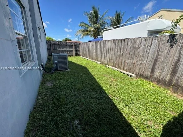 740 SE 4th Pl Hialeah, FL 33010