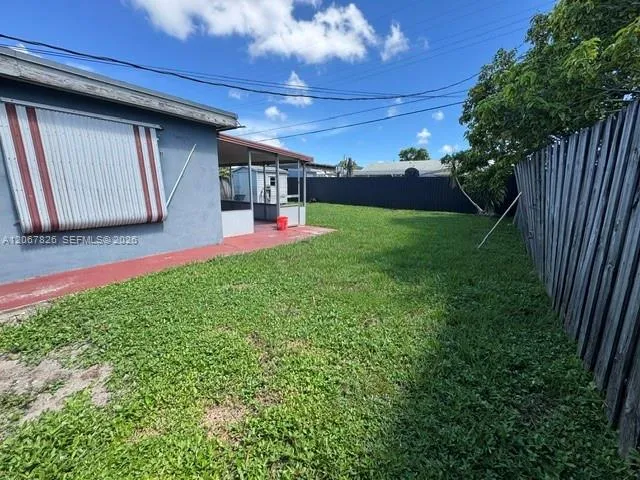 740 SE 4th Pl Hialeah, FL 33010