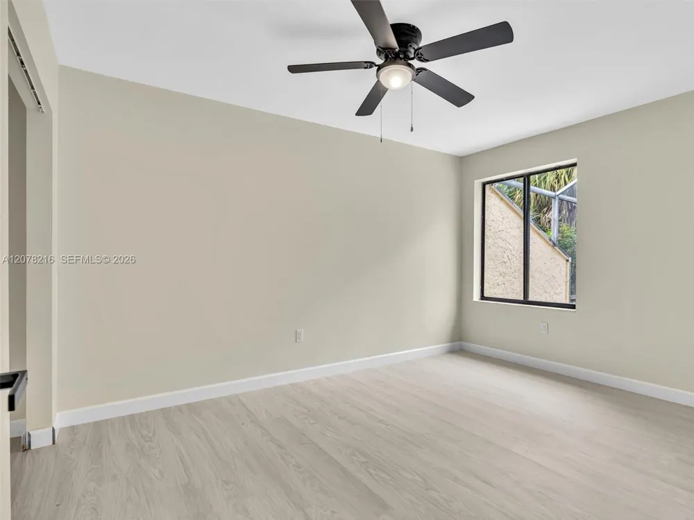 8813 Paradise Ct Tamarac, FL 33321
