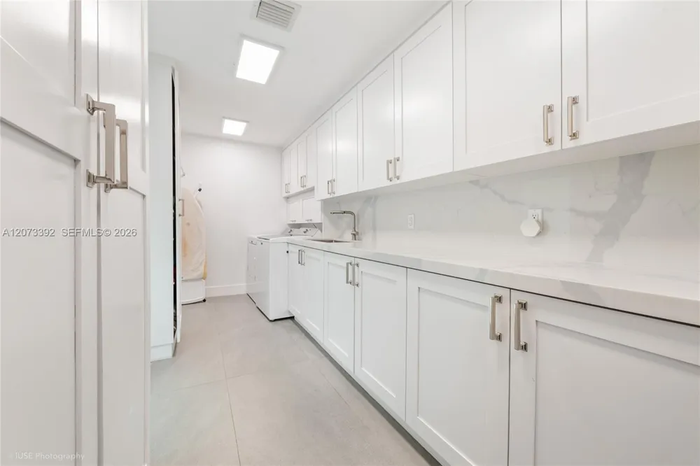 7345 SW 152nd St Palmetto Bay, FL 33157