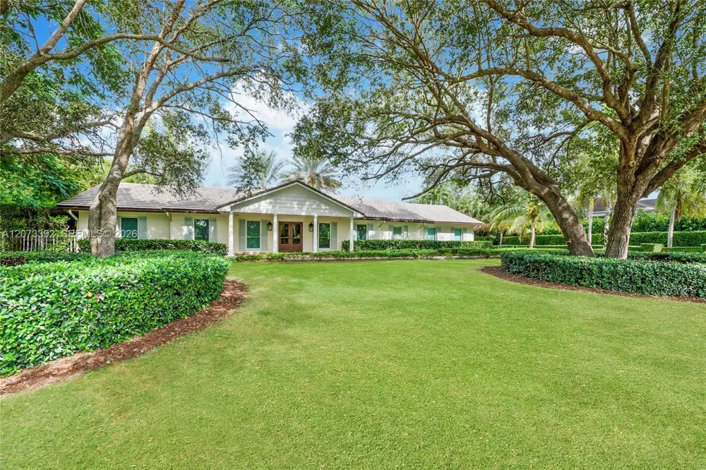 7345 SW 152nd St Palmetto Bay, FL 33157