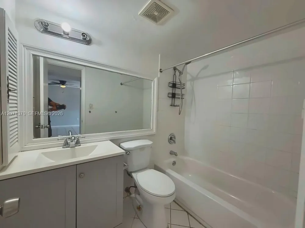 12035 NE 2nd Ave #A419 North Miami, FL 33161