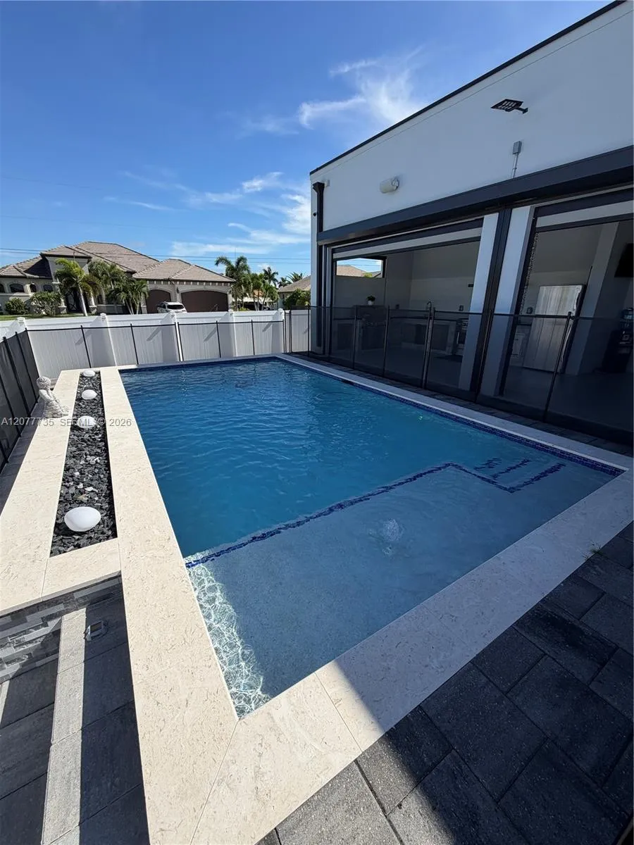 910 NW 38th AVE Cape Coral, FL 33993