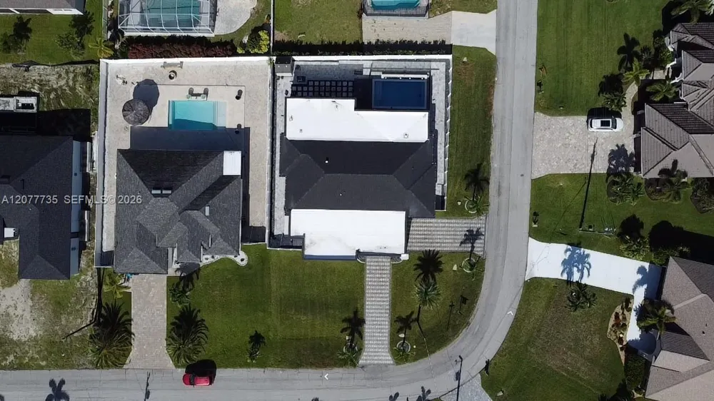 910 NW 38th AVE Cape Coral, FL 33993