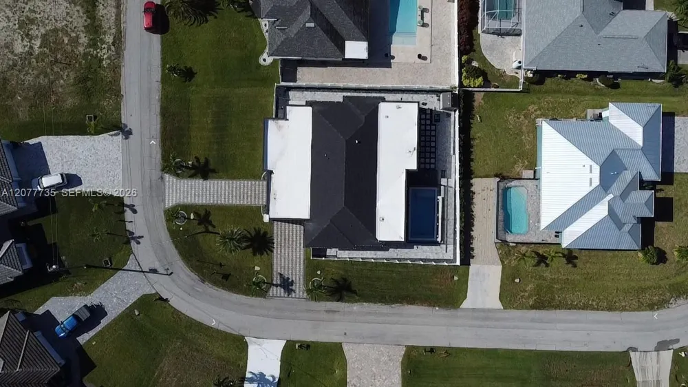 910 NW 38th AVE Cape Coral, FL 33993