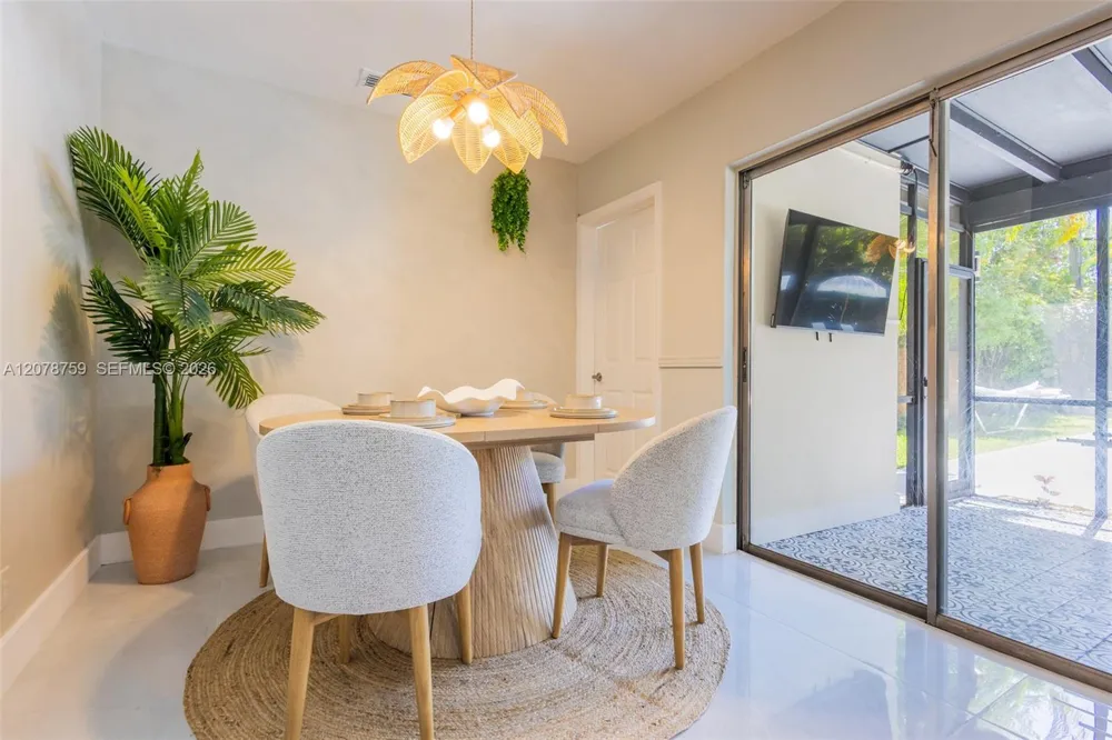 200 SE 19th St Fort Lauderdale, FL 33316