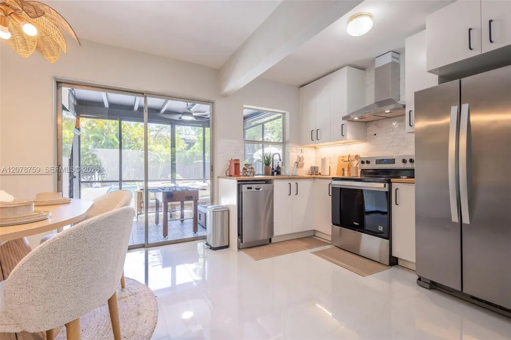 200 SE 19th St Fort Lauderdale, FL 33316