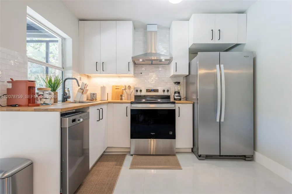 200 SE 19th St Fort Lauderdale, FL 33316