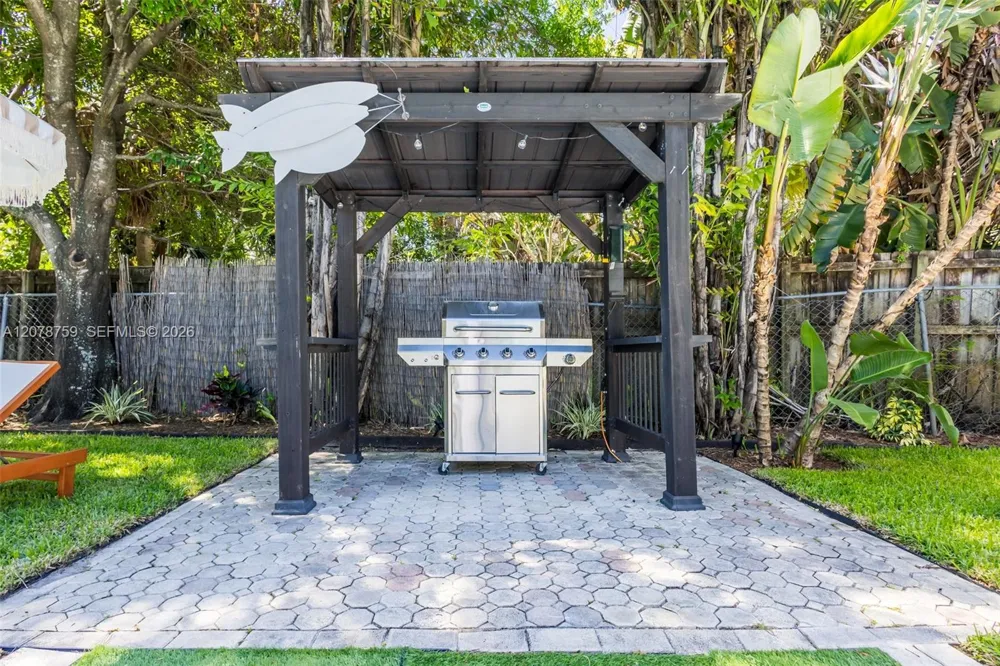 200 SE 19th St Fort Lauderdale, FL 33316