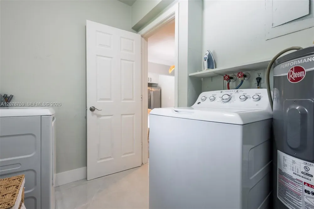 200 SE 19th St Fort Lauderdale, FL 33316