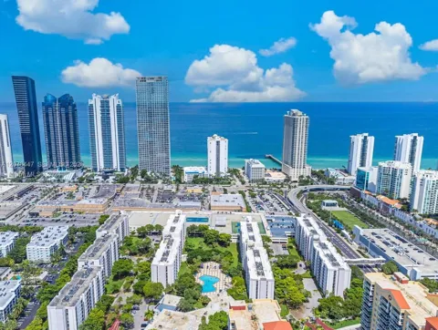 17011 Bay Rd #205