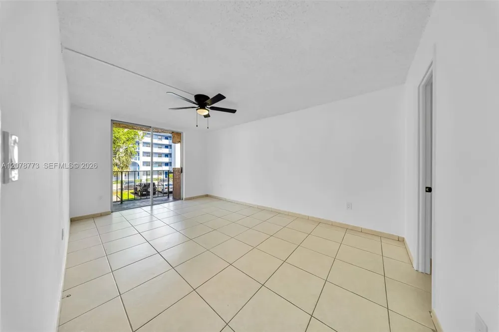 9360 Fontainebleau Blvd #208 Miami, FL 33172