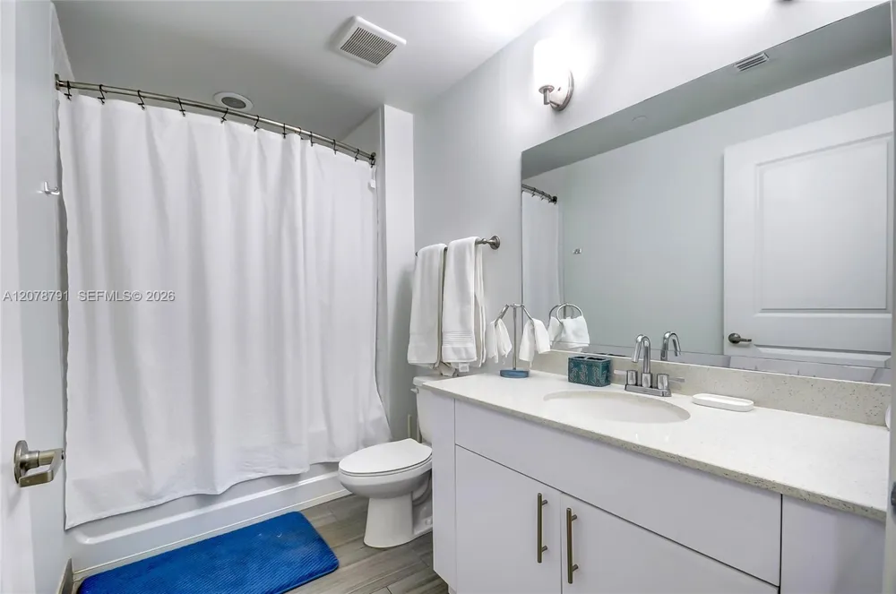 1776 Polk St #1017 Hollywood, FL 33020