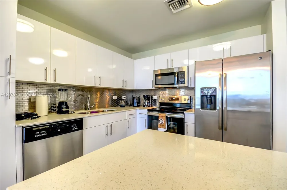 1776 Polk St #1017 Hollywood, FL 33020