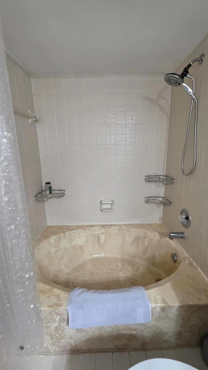 2206 S CYPRESS BEND DRIVE #504 Pompano Beach, FL 33069