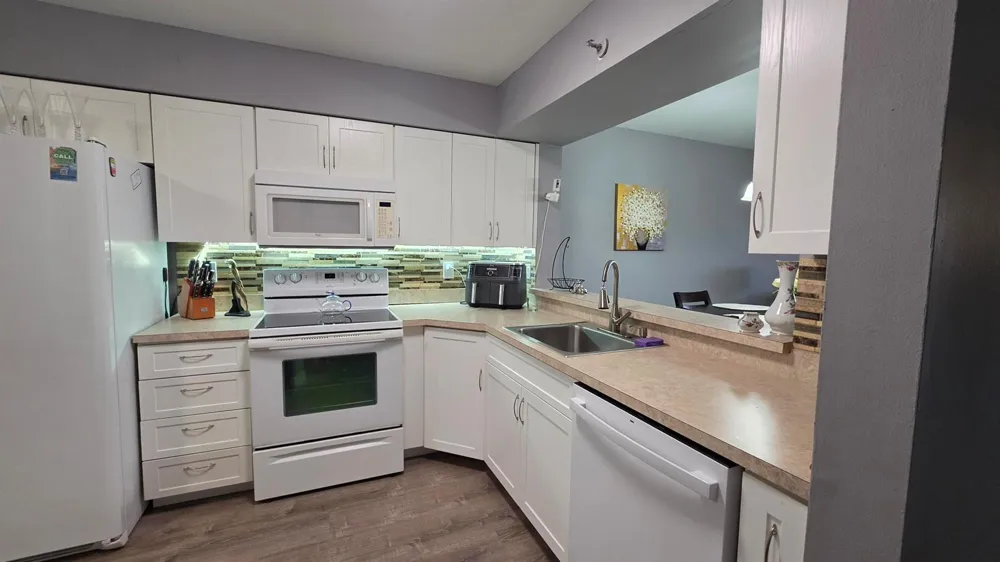 2206 S CYPRESS BEND DRIVE #504 Pompano Beach, FL 33069