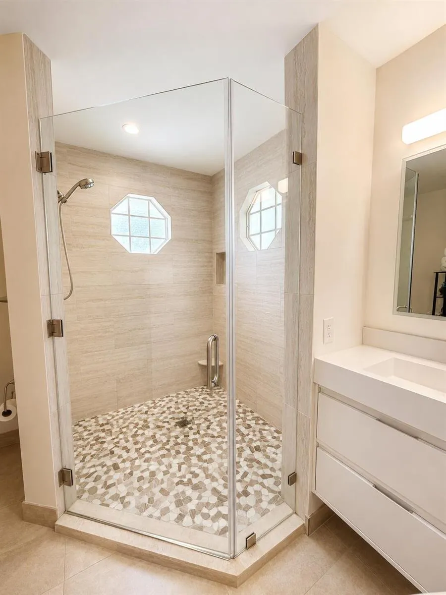 6560 VIA REGINA Boca Raton, FL 33433