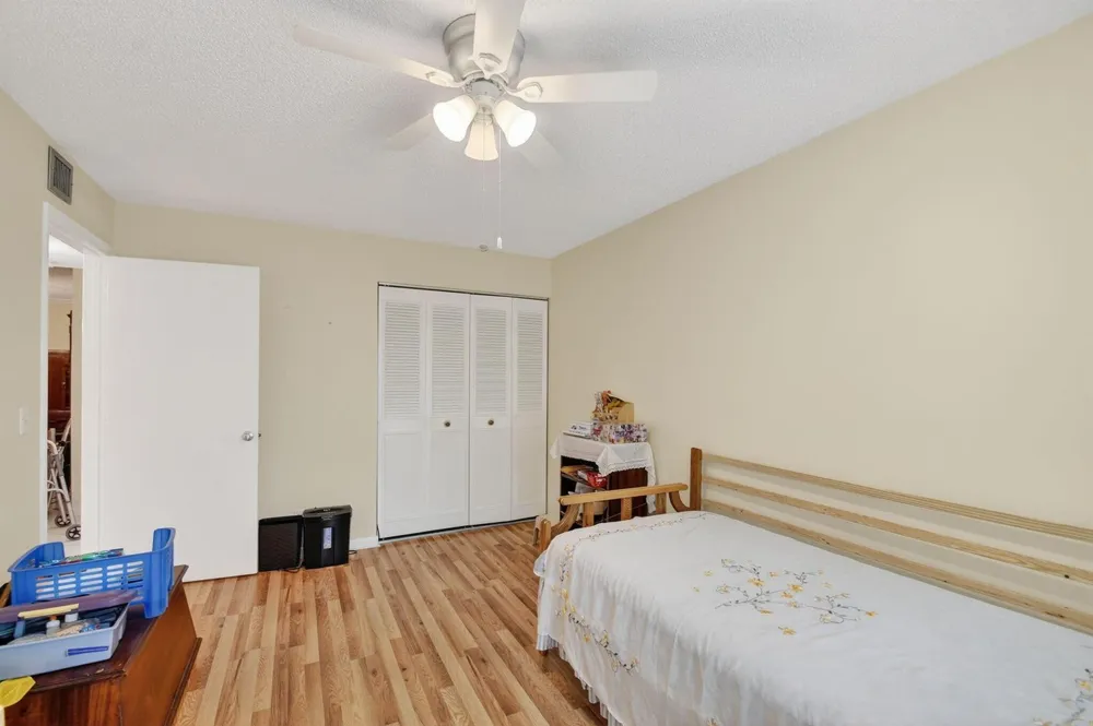 782 Nantucket Circle Lake Worth, FL 33467