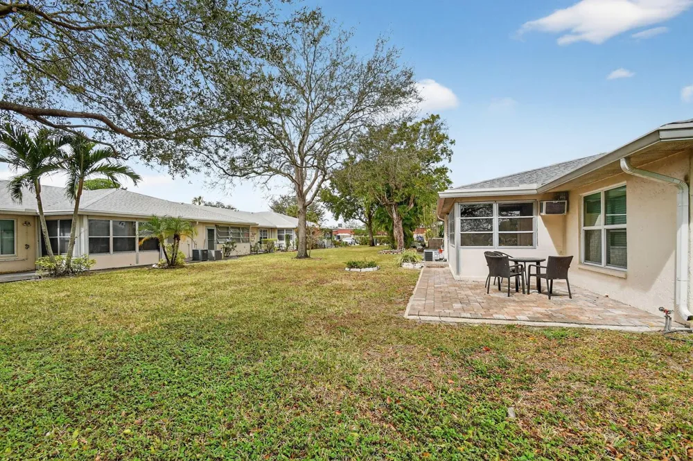 782 Nantucket Circle Lake Worth, FL 33467
