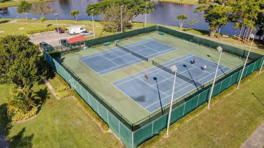 782 Nantucket Circle Lake Worth, FL 33467