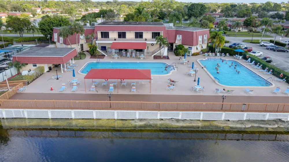 782 Nantucket Circle Lake Worth, FL 33467