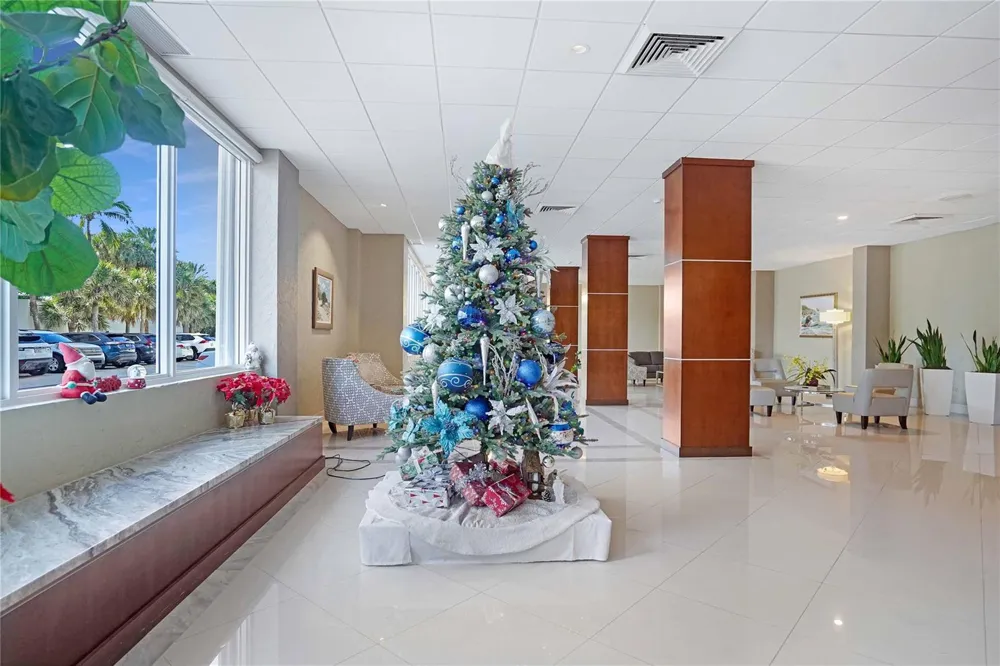 4250 GALT OCEAN DRIVE #PHB Fort Lauderdale, FL 33308