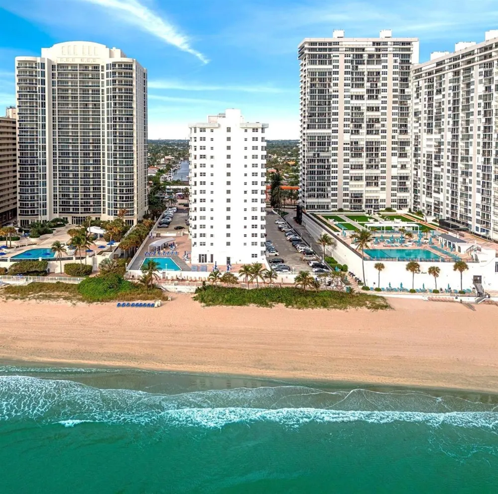 4250 GALT OCEAN DRIVE #PHB Fort Lauderdale, FL 33308