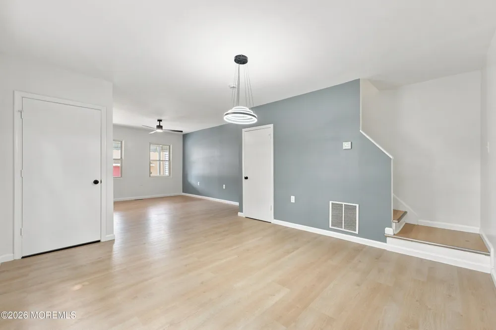 185 Rancocas Road Mount Holly, NJ 08060