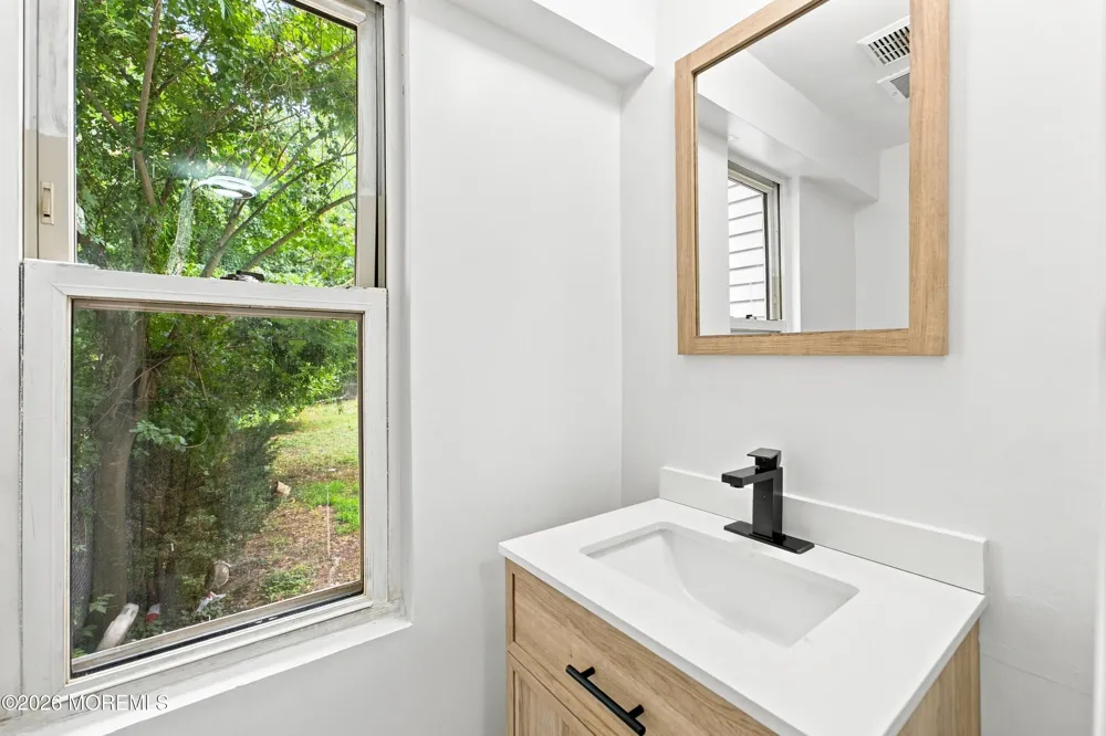 185 Rancocas Road Mount Holly, NJ 08060