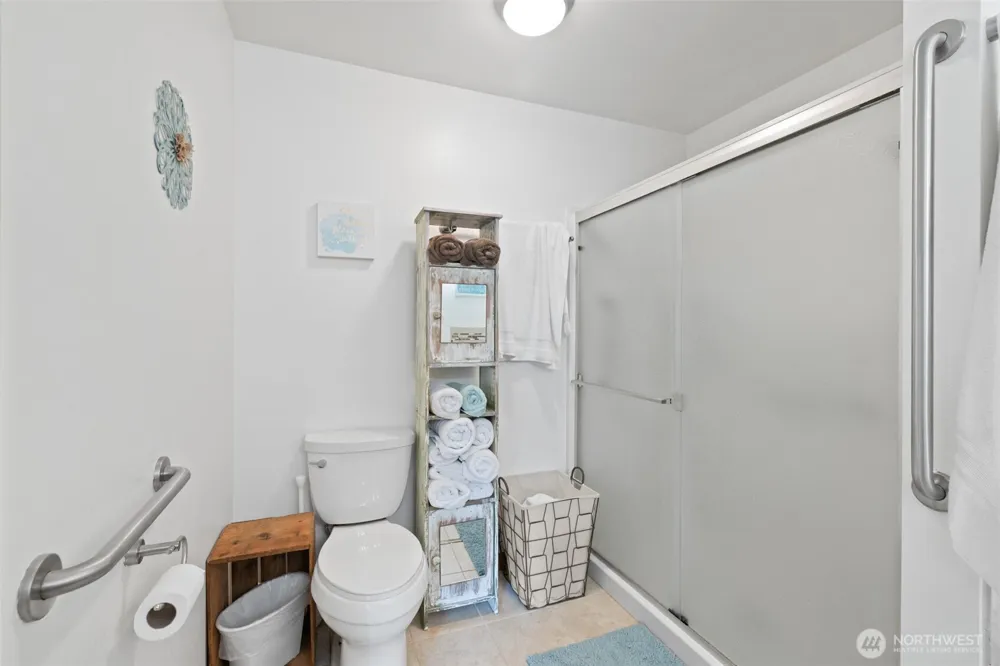 533 Hulse Road Port Angeles, WA 98362