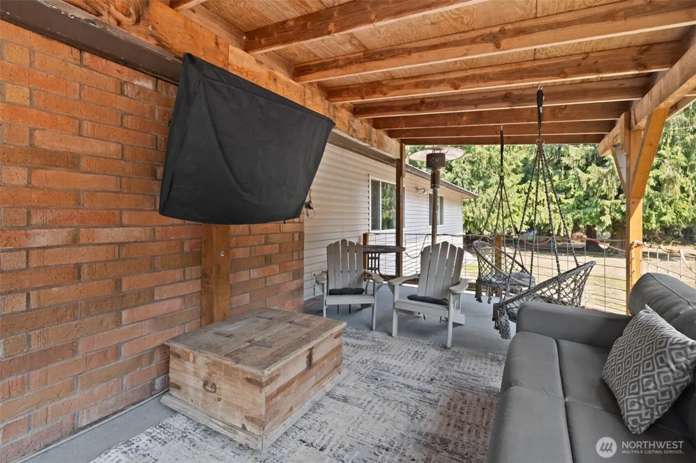 533 Hulse Road Port Angeles, WA 98362