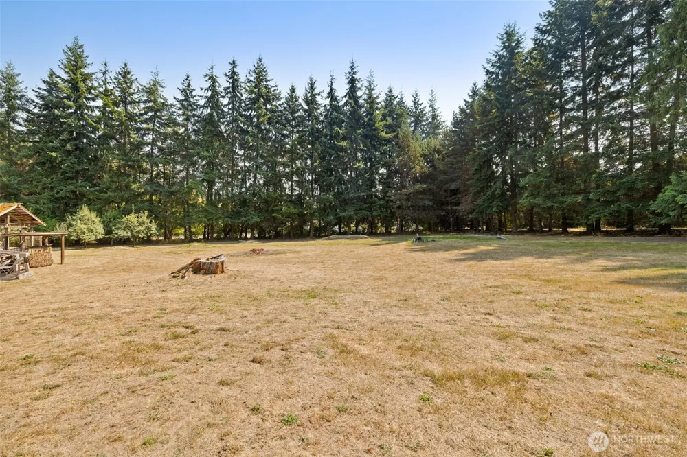 533 Hulse Road Port Angeles, WA 98362