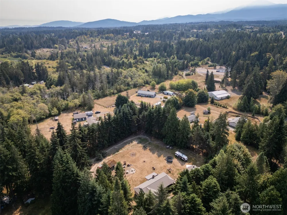 533 Hulse Road Port Angeles, WA 98362