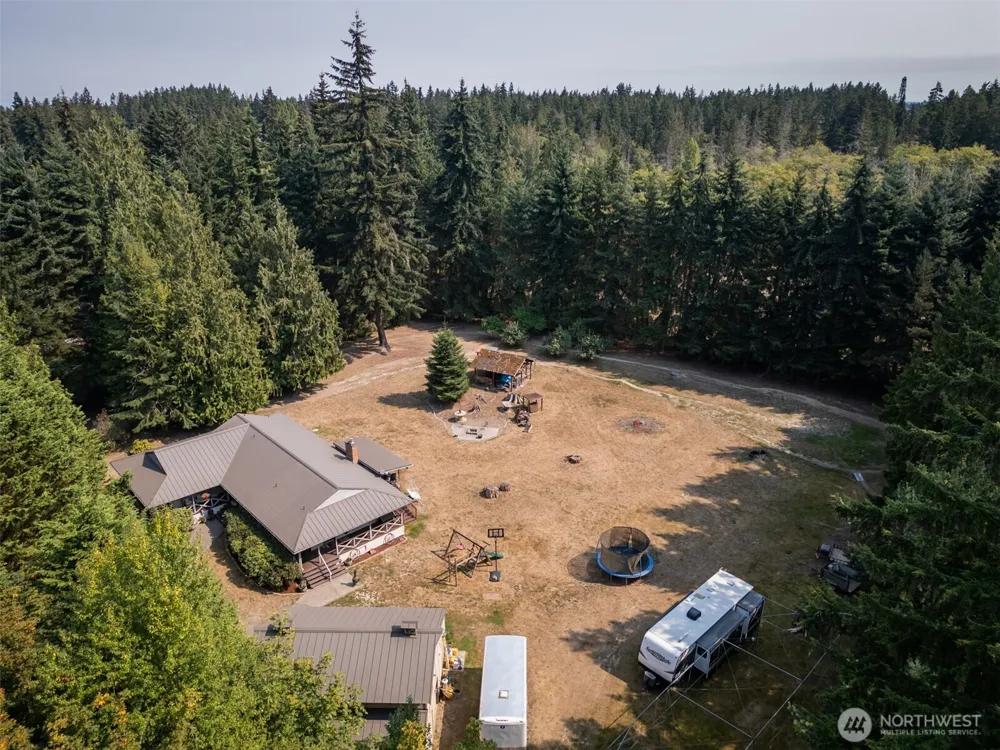 533 Hulse Road Port Angeles, WA 98362