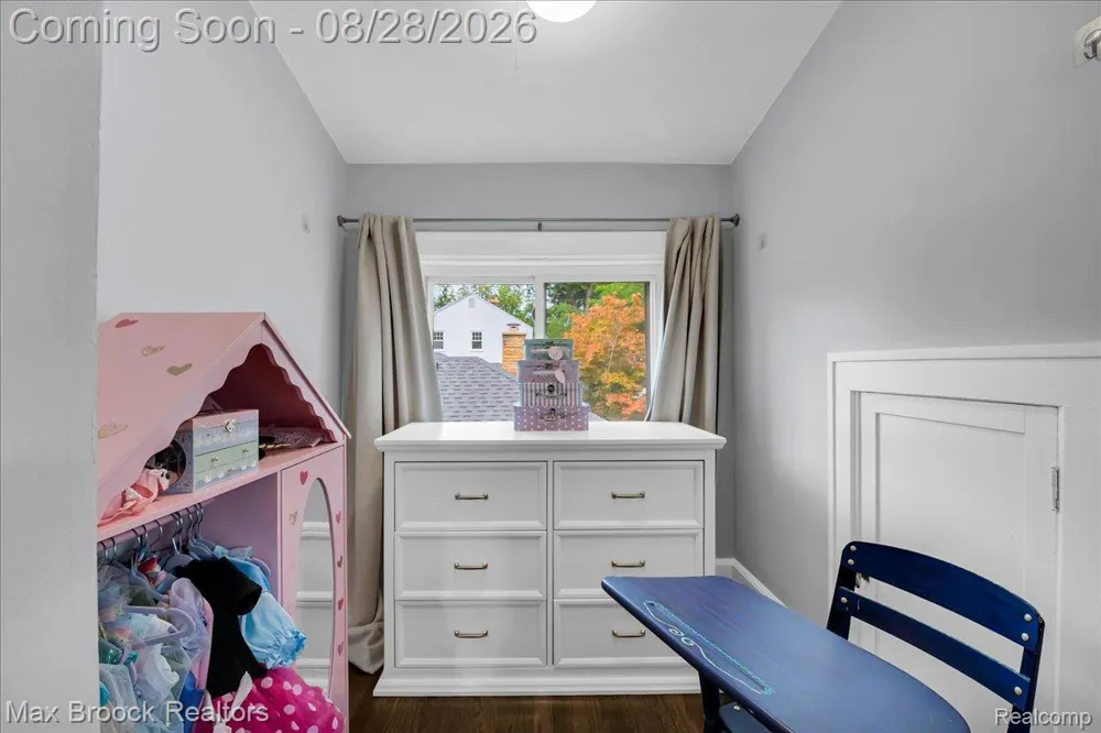 4151 Arlington Drive Royal Oak City, MI 48073
