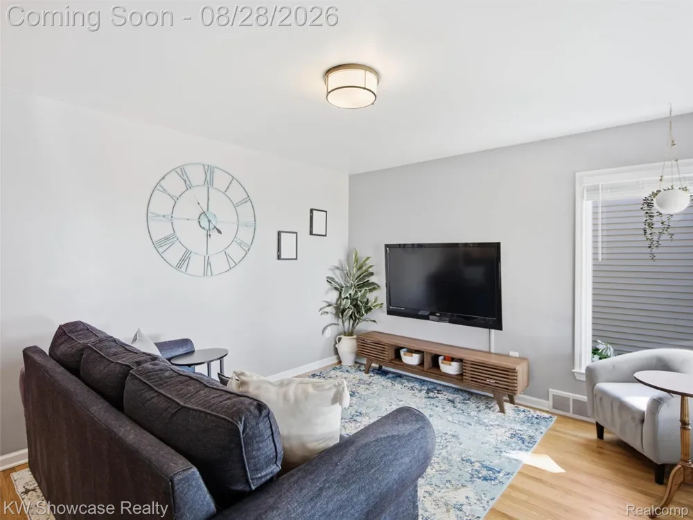 125 S Edgeworth Avenue Royal Oak City, MI 48067