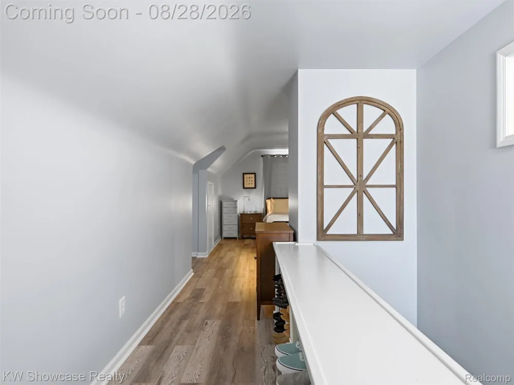 125 S Edgeworth Avenue Royal Oak City, MI 48067