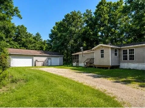 2011 W Quimby Road