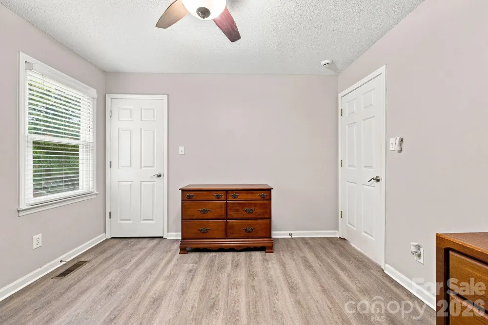 323 Avery Avenue High Point, NC 27265