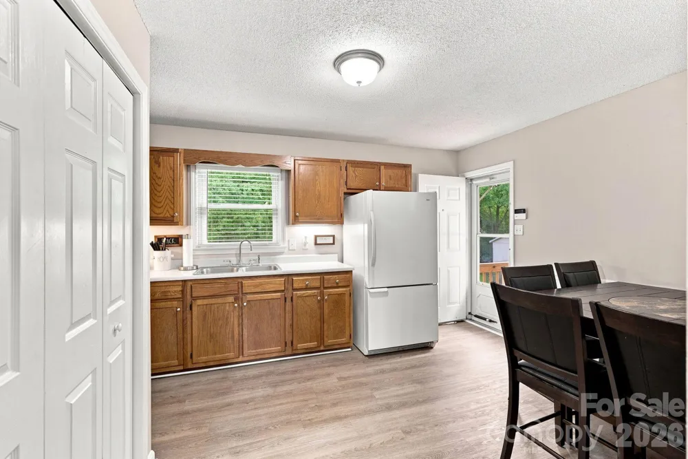 323 Avery Avenue High Point, NC 27265