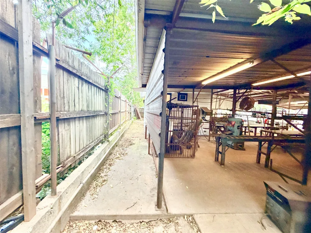 701 Victor Street Austin, TX 78753