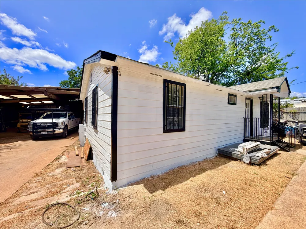 701 Victor Street Austin, TX 78753