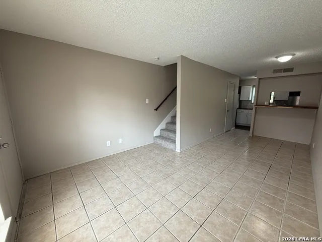3243 Nacogdoches Rd #1206 San Antonio, TX 78217