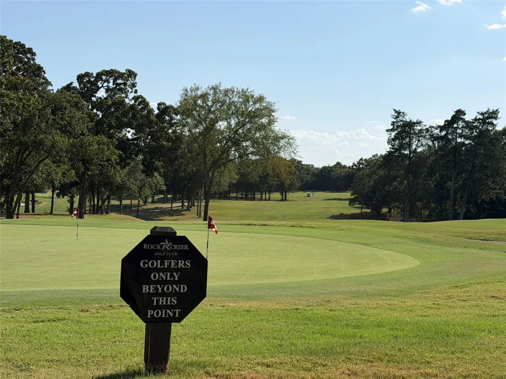 174 Barrington Circle Gordonville, TX 76245