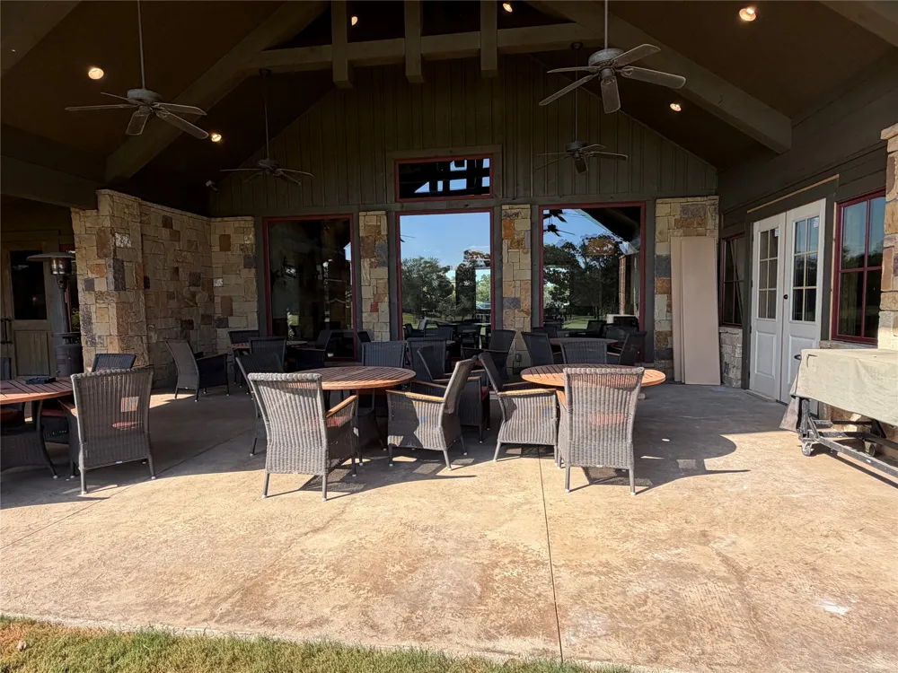 174 Barrington Circle Gordonville, TX 76245