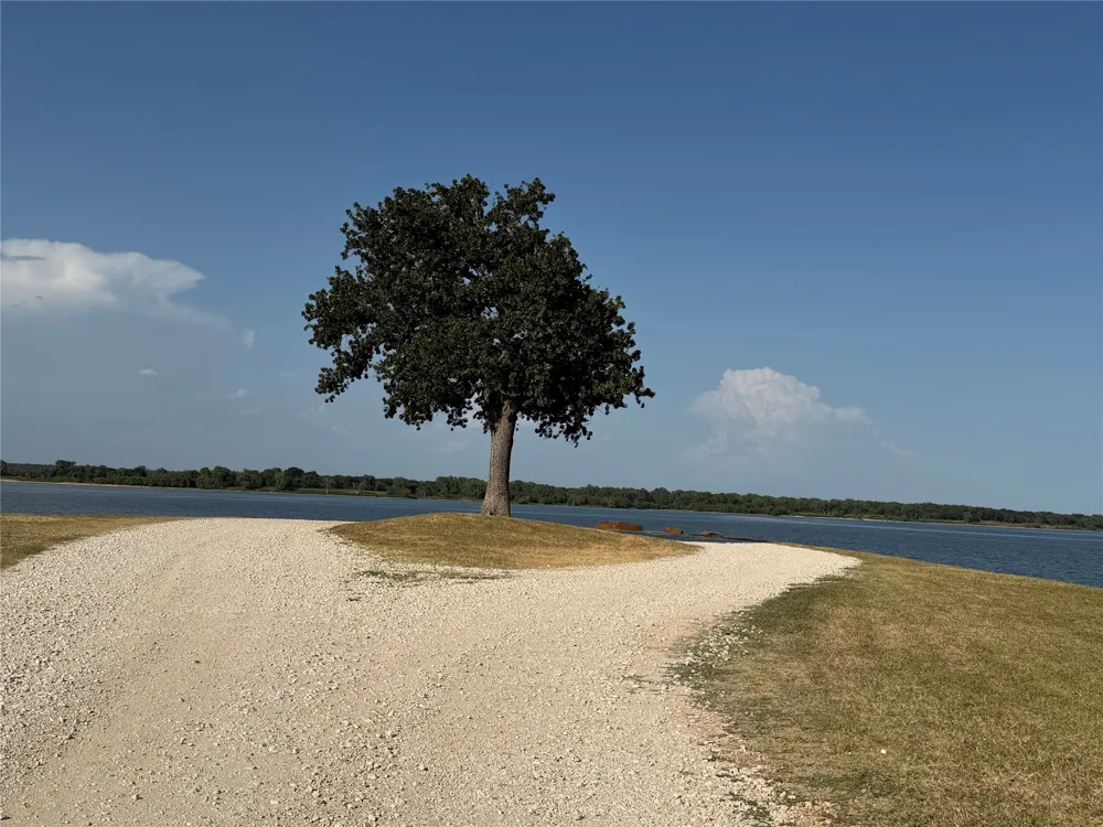 174 Barrington Circle Gordonville, TX 76245