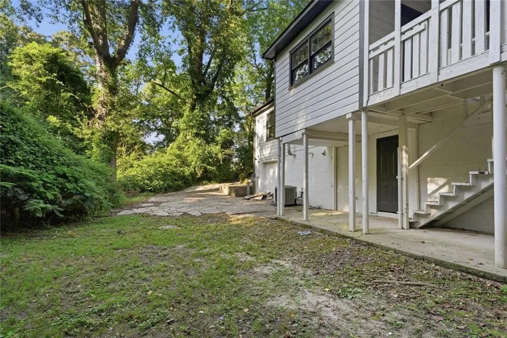 6220 Oakdale Road SE Mableton, GA 30126