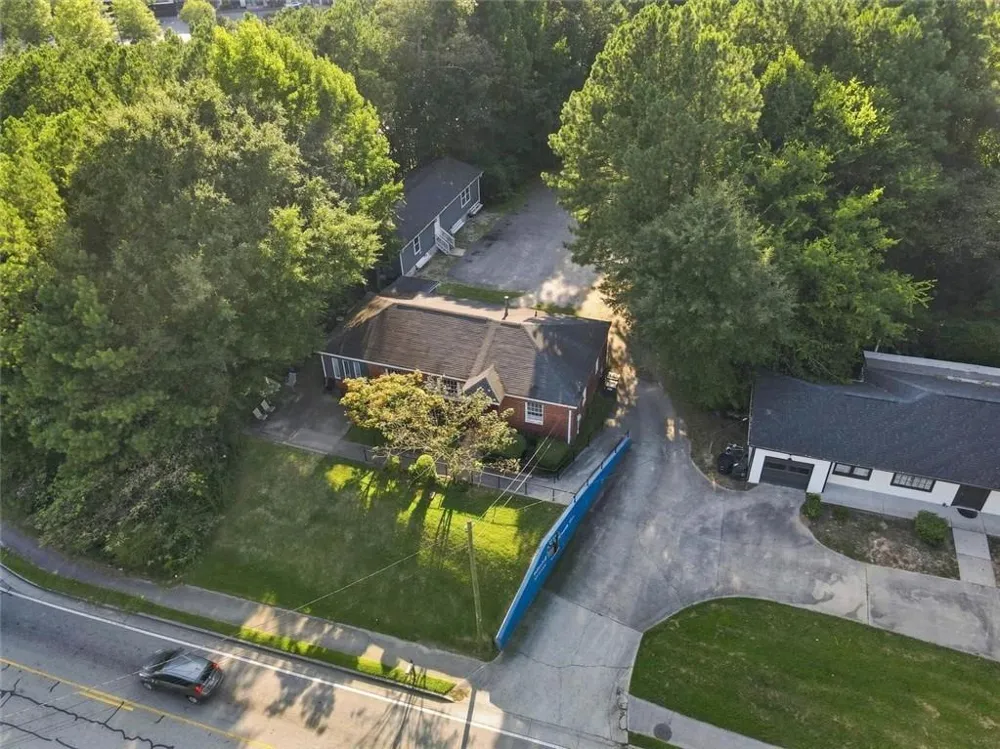 6220 Oakdale Road SE Mableton, GA 30126