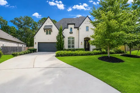 107 Rosewood Forest Court